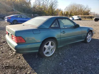 2002 Mercedes-Benz SL-Class with VIN WDBFA68F42F204673, listed as a Copart auction lot 79391964 with 0 mi miles and Salvage Title. Bid and sale history available at carsss.com. Image 3.