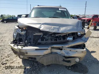 2002 Chevrolet Tahoe Z71 z VIN 1GNEK13T72R285197, wystawiony jako Copart lot #53784905 z przebiegiem 226 662 mil mil oraz Szkoda całkowita • Salvage title. Historia ofert i sprzedaży dostępna na DreamBid. Obrazek 5.