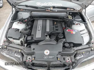 2003 BMW 3 Series 325i with VIN WBAAZ33403PH31680, listed as a IAAI auction lot 41726073 with 214,623 mi miles. Bid and sale history available at carsss.com. Image 10.
