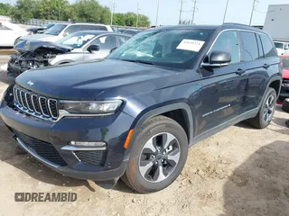 2024 Jeep Grand Cherokee with VIN 1C4RJYB63R8541756, listed as a IAAI auction lot 42639371 with 29,082 mi miles and . Bid and sale history available at DreamBid. Image 2.