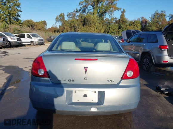 2007 Pontiac G6 with VIN 1G2ZG58N074201257, listed as a IAAI auction lot 40638323 with 227,144 mi miles. Bid and sale history available at carsss.com. Image 16.