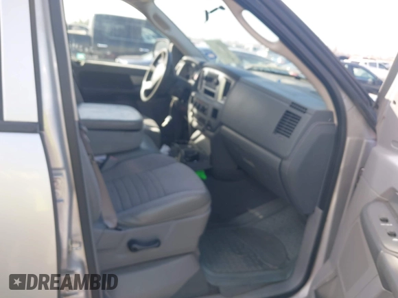 2008 Dodge 1500 SLT with VIN 1D7HA18N38S513870, listed as a IAAI auction lot 41653036 with 204,309 mi miles and . Bid and sale history available at DreamBid. Image 5.