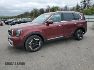 2023 Kia Telluride S z VIN 5XYP6DGC9PG392131, wystawiony jako Copart lot #57106315 z przebiegiem 9 888 mil mil oraz Szkoda całkowita • Salvage title. Historia ofert i sprzedaży dostępna na DreamBid. Obrazek 1.