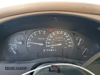 2000 Mercury Mountaineer z VIN 4M2DU86P0YUJ09470, wystawiony jako Copart lot #80207394 z przebiegiem 119 634 mil mil oraz Czysty tytuł • Clean title. Historia ofert i sprzedaży dostępna na DreamBid. Obrazek 9.