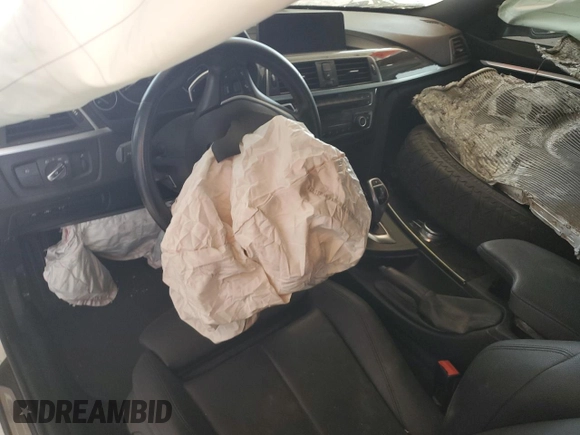 2020 BMW 4 Series 430i with VIN WBA4J1C06LCD72283, listed as a Copart auction lot 47252615 with Not provided miles and Salvage title. Bid and sale history available at DreamBid. Image 8.