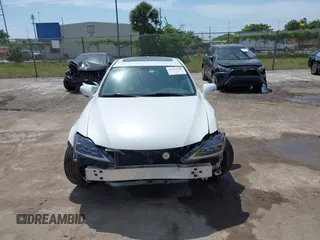 2011 Lexus IS 250 z VIN JTHCF5C24B5047820, wystawiony jako IAAI lot #42112789 z przebiegiem 109 254 mil mil oraz . Historia ofert i sprzedaży dostępna na DreamBid. Obrazek 13.