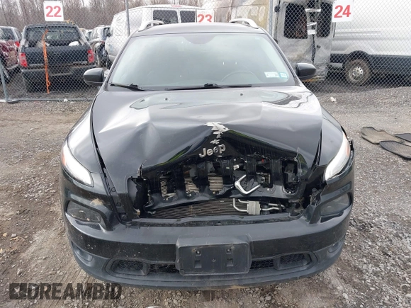 2018 Jeep Cherokee Latitude Plus with VIN 1C4PJMLB7JD507892, listed as a IAAI auction lot 41879277 with 122,269 mi miles and . Bid and sale history available at DreamBid. Image 6.