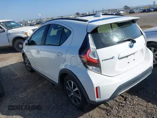 2018 Toyota Prius One with VIN JTDKDTB3XJ1613079, listed as a IAAI auction lot 42054108 with 43,440 mi miles and . Bid and sale history available at DreamBid. Image 3.