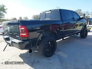 2019 Ram 2500 Laramie with VIN 3C6UR5NL9KG607477, listed as a IAAI auction lot 41712518 with 116,613 mi miles. Bid and sale history available at carsss.com. Image 4.