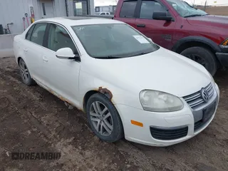2005 Volkswagen Jetta 2.5L с VIN 3VWDF71K35M630184, выставлен на аукционе IAAI как лот 41723453 с пробегом 199 433 миль миль и . История ставок и продаж доступна на DreamBid. Изображение 1.