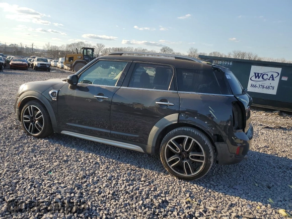 2017 MINI Countryman Cooper S with VIN WMZYT3C30H3D97868, listed as a Copart auction lot 46655275 with Not provided miles and Salvage title. Bid and sale history available at DreamBid. Image 2.