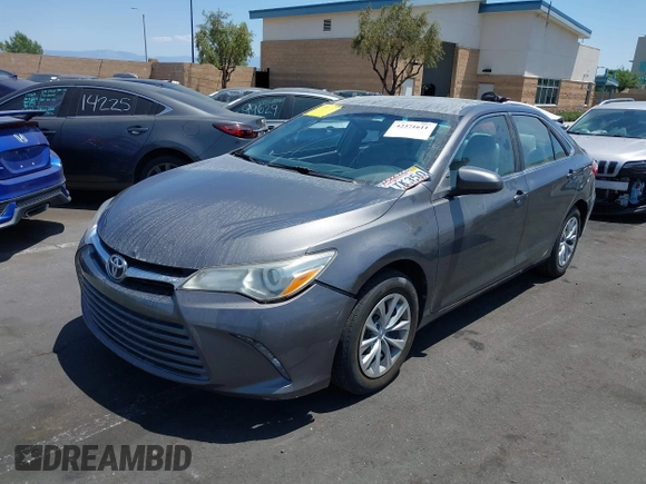 2017 Toyota Camry XLE z VIN 4T1BF1FK6HU369645, wystawiony jako IAAI lot #42371611 z przebiegiem 65 716 mil mil oraz . Historia ofert i sprzedaży dostępna na DreamBid. Obrazek 19.