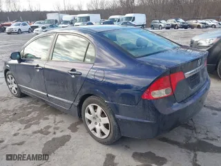 2009 Honda Civic Sdn LX with VIN 2HGFA16509H530382, listed as a IAAI auction lot 41279292 with 282,117 mi miles. Bid and sale history available at carsss.com. Image 3.