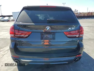 2017 BMW X5 xDrive35i z VIN 5UXKR0C58H0V68965, wystawiony jako Copart lot #45526395 z przebiegiem 91 829 mil mil oraz Szkoda całkowita • Salvage title. Historia ofert i sprzedaży dostępna na DreamBid. Obrazek 6.