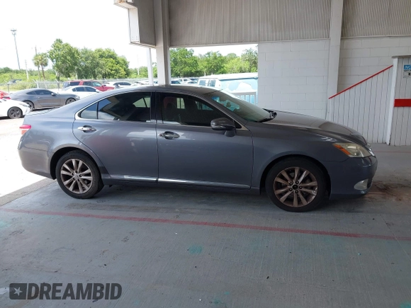 2012 Lexus ES 330 с VIN JTHBK1EG0C2513206, выставлен на аукционе IAAI как лот 42480415 с пробегом 158 342 миль миль и . История ставок и продаж доступна на DreamBid. Изображение 13.
