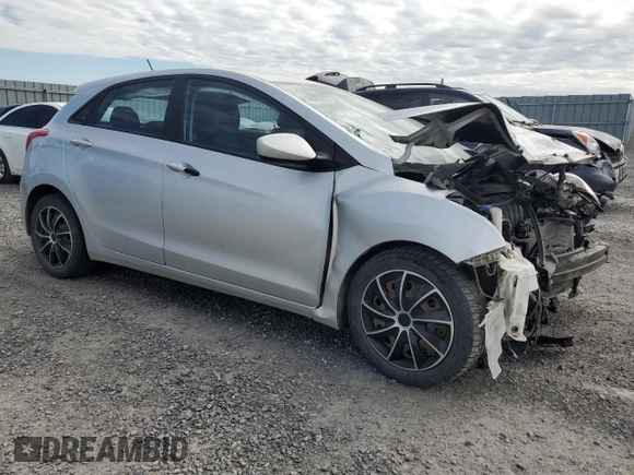 2013 Hyundai Elantra с VIN KMHD25LE2DU032880, выставлен на аукционе Copart как лот 56884715 с пробегом Не указан миль и На запчасти • Non repairable. История ставок и продаж доступна на DreamBid. Изображение 4.