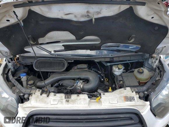 2016 Ford Transit Cargo z VIN 1FTYR3XM3GKB43476, wystawiony jako Copart lot #59758255 z przebiegiem 142 943 mil mil oraz Szkoda całkowita • Salvage title. Historia ofert i sprzedaży dostępna na DreamBid. Obrazek 12.