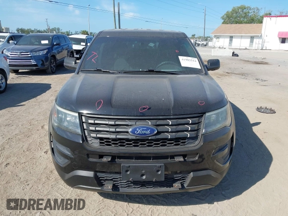 2016 Ford Utility Police Interceptor with VIN 1FM5K8AR6GGA04806, listed as a IAAI auction lot 41903514 with 146,178 mi miles. Bid and sale history available at carsss.com. Image 12.