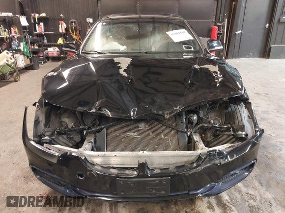 2018 BMW 4 Series 430i xDrive with VIN WBA4J3C56JBL03844, listed as a IAAI auction lot 40864200 with 56,115 mi miles and . Bid and sale history available at DreamBid. Image 13.