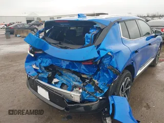 2024 Chevrolet Equinox EV LT with VIN 3GN7DLRR6RS296807, listed as a IAAI auction lot 41540331 with 5,177 mi miles and . Bid and sale history available at DreamBid. Image 6.