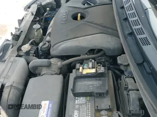 2014 Hyundai Elantra with VIN KMHDH6AH8EU023944, listed as a IAAI auction lot 42267010 with 99,318 mi miles and . Bid and sale history available at DreamBid. Image 12.