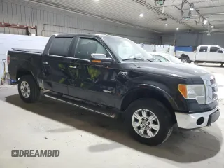 2011 Ford F-150 XLT with VIN 1FTFW1ETXBFC82438, listed as a Copart auction lot 41609085 with 235,212 mi miles and Salvage Title. Bid and sale history available at carsss.com. Image 4.