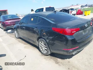 2013 Kia Optima LX z VIN KNAGM4A76D5302789, wystawiony jako IAAI lot #42244688 z przebiegiem Nie podano mil oraz . Historia ofert i sprzedaży dostępna na DreamBid. Obrazek 3.