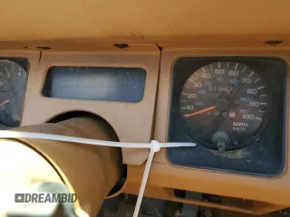 1994 Jeep Wrangler с VIN 1J4FY29S4RP467813, выставлен на аукционе Copart как лот 62484855 с пробегом 213 872 миль миль и Чистый • Clean title. История ставок и продаж доступна на DreamBid. Изображение 9.