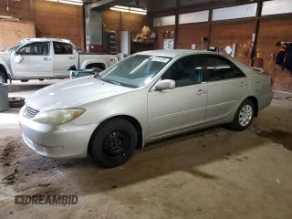 2005 Toyota Camry STD с VIN 4T1BE32KX5U383080, выставлен на аукционе Copart как лот 58294385 с пробегом 292 244 миль миль и Чистый • Clean title. История ставок и продаж доступна на DreamBid. Изображение 1.