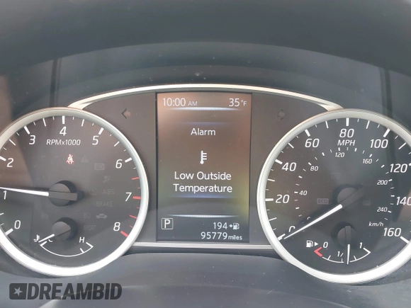 2016 Nissan Sentra SV with VIN 3N1AB7AP8GY260572, listed as a IAAI auction lot 41675307 with 95,779 mi miles and . Bid and sale history available at DreamBid. Image 7.