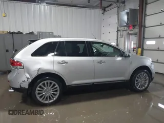 2014 Lincoln MKX with VIN 2LMDJ8JK7EBL16661, listed as a IAAI auction lot 41595967 with 77,868 mi miles. Bid and sale history available at carsss.com. Image 14.