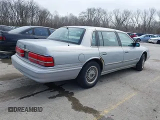 1994 Lincoln Continental with VIN 1LNLM9846RY605390, listed as a IAAI auction lot 41839116 with 100,151 mi miles and . Bid and sale history available at DreamBid. Image 4.