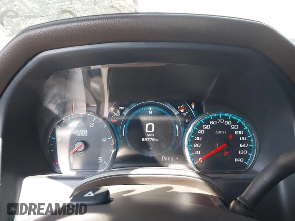 2019 GMC Sierra 2500HD Denali with VIN 1GT12SEY8KF139611, listed as a IAAI auction lot 41641028 with 69,776 mi miles. Bid and sale history available at carsss.com. Image 7.