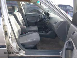 1999 Honda Civic LX with VIN 2HGEJ6678XH581295, listed as a IAAI auction lot 41550824 with 152,277 mi miles and . Bid and sale history available at DreamBid. Image 5.