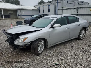 2009 Nissan Maxima S z VIN 1N4AA51E59C809004, wystawiony jako Copart lot #55623395 z przebiegiem 104 300 mil mil oraz Szkoda całkowita • Salvage title. Historia ofert i sprzedaży dostępna na DreamBid. Obrazek 1.
