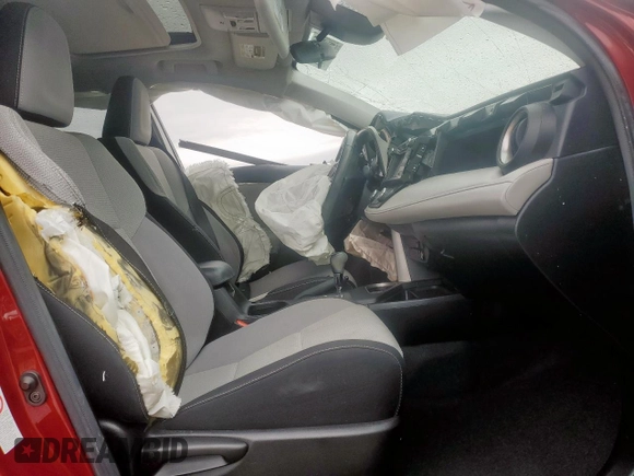 2018 Toyota RAV4 XLE with VIN 2T3WFREV7JW429781, listed as a Copart auction lot 51759485 with 72,792 mi miles and Salvage Title. Bid and sale history available at DreamBid. Image 7.