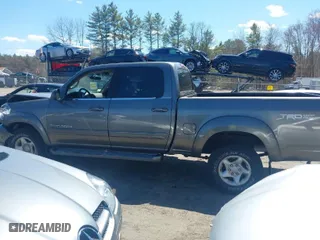 2004 Toyota Tundra Ltd with VIN 5TBDT48134S436107, listed as a IAAI auction lot 41970785 with 252,328 mi miles. Bid and sale history available at carsss.com. Image 14.