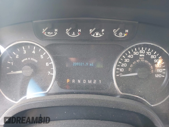 2012 Ford F-150 XL with VIN 1FTFX1EF3CFA45315, listed as a IAAI auction lot 42036787 with 209,331 mi miles. Bid and sale history available at carsss.com. Image 7.