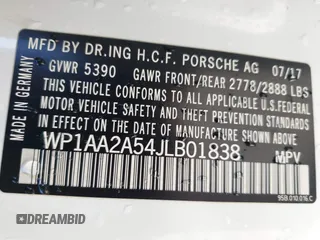 2018 Porsche Macan with VIN WP1AA2A54JLB01838, listed as a IAAI auction lot 41422473 with 84,451 mi miles. Bid and sale history available at carsss.com. Image 9.