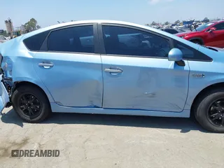 2014 Toyota Prius z VIN JTDKN3DP1E3052679, wystawiony jako IAAI lot #42506746 z przebiegiem 352 074 mil mil oraz . Historia ofert i sprzedaży dostępna na DreamBid. Obrazek 13.