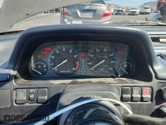 1992 Acura Integra with VIN JH4DB1649NS000455, listed as a Copart auction lot 62386755 with 209,785 mi miles and Salvage title. Bid and sale history available at DreamBid. Image 9.