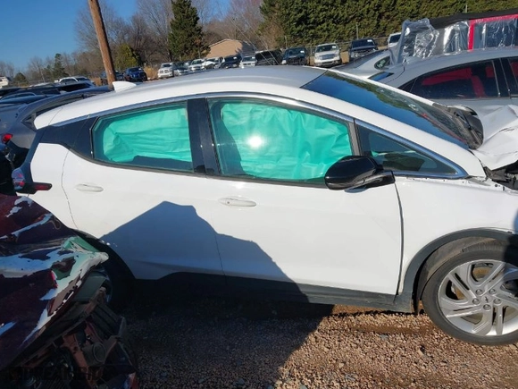 2023 Chevrolet Bolt EV 1LT with VIN 1G1FW6S04P4110635, listed as a IAAI auction lot 41309864 with NaN miles. Bid and sale history available at carsss.com. Image 13.