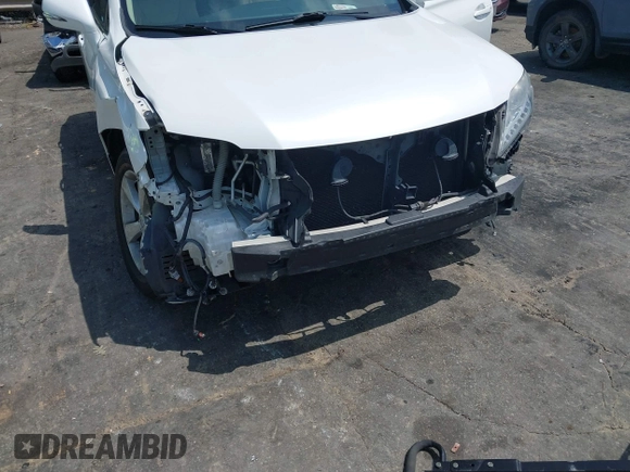 2013 Lexus RX 350 z VIN JTJBK1BA8D2458889, wystawiony jako IAAI lot #42713652 z przebiegiem 124 751 mil mil oraz . Historia ofert i sprzedaży dostępna na DreamBid. Obrazek 6.