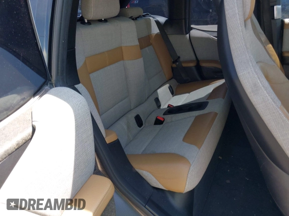 2015 BMW i3 z VIN WBY1Z4C58FV501754, wystawiony jako IAAI lot #42220253 z przebiegiem 59 022 mil mil oraz . Historia ofert i sprzedaży dostępna na DreamBid. Obrazek 8.