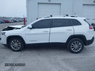 2021 Jeep Cherokee Latitude Lux with VIN 1C4PJLMN7MD130276, listed as a IAAI auction lot 41241629 with 64,485 mi miles. Bid and sale history available at carsss.com. Image 15.