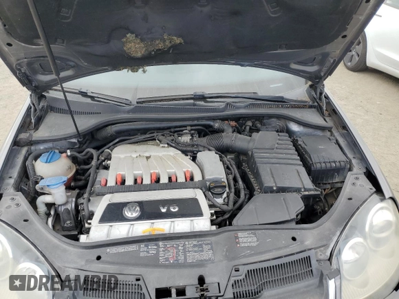 2008 Volkswagen R32 with VIN WVWKC71K28W019215, listed as a Copart auction lot 54602925 with 157,491 mi miles and Salvage Title. Bid and sale history available at DreamBid. Image 11.