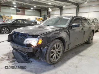 2014 Chrysler 300 with VIN 2C3CCAGG4EH352616, listed as a Copart auction lot 41852545 with 120,667 mi miles and Clean Title. Bid and sale history available at carsss.com. Image 1.