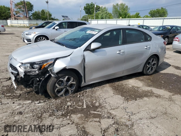 2021 Kia Forte FE z VIN 3KPF24AD2ME310113, wystawiony jako Copart lot #58938215 z przebiegiem 60 418 mil mil oraz Szkoda całkowita • Salvage title. Historia ofert i sprzedaży dostępna na DreamBid. Obrazek 1.