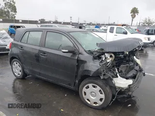 2009 Scion xD z VIN JTKKU10499J039448, wystawiony jako IAAI lot #41787707 z przebiegiem Nie podano mil oraz . Historia ofert i sprzedaży dostępna na DreamBid. Obrazek 1.