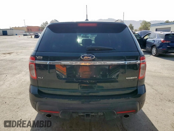 2013 Ford Explorer XLT z VIN 1FM5K7D89DGA12004, wystawiony jako Copart lot #61019865 z przebiegiem 124 271 mil mil oraz Szkoda całkowita • Salvage title. Historia ofert i sprzedaży dostępna na DreamBid. Obrazek 6.